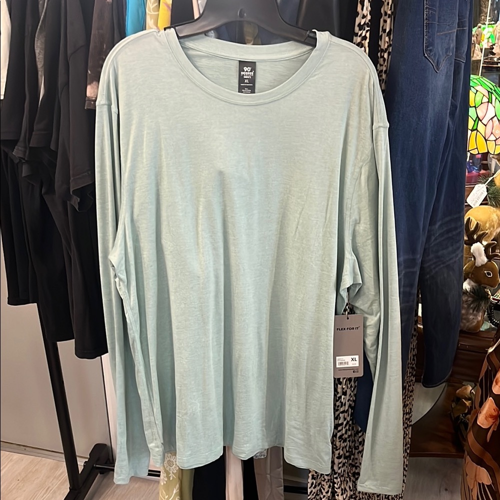 90 Degree By Reflex Green Long Sleeve Relaxed Tee